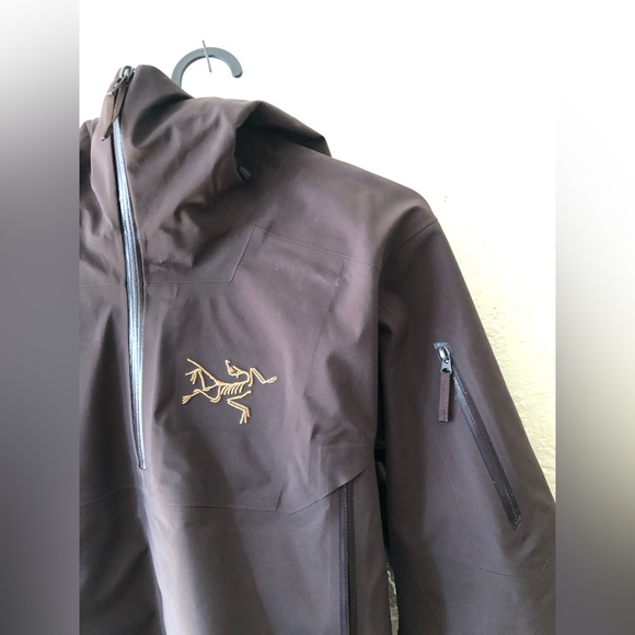Arc’teryx Sabre Anorak - Picture 2 of 7
